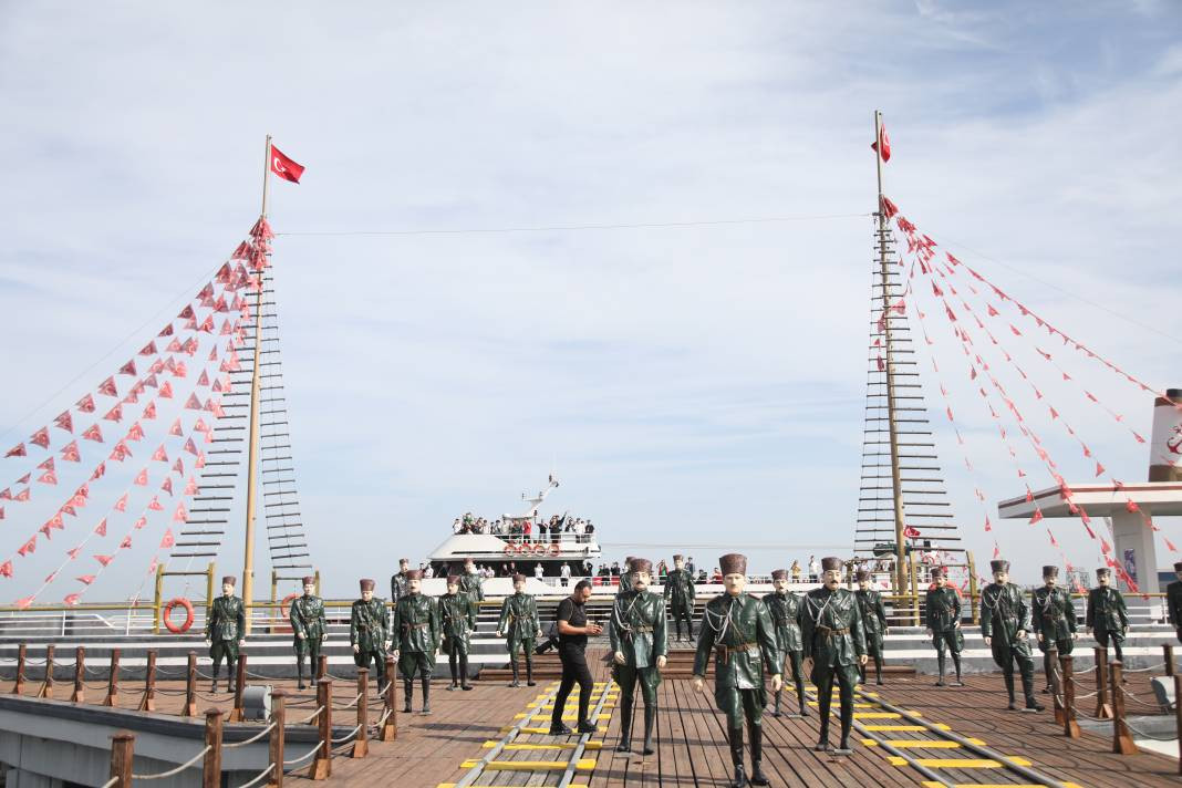 SOLOTÜRK Samsun semalarında - Resim: 1